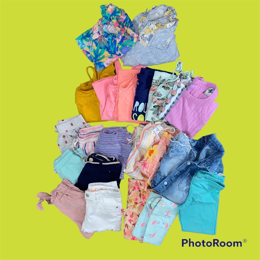 Lot of clothes for girl! 22 pieces.